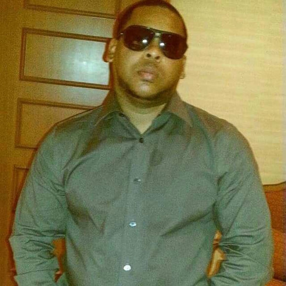 Meet your Posher, Tony - Picture 1 of 1